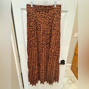 JODIFL Brown and Black Patterned Maxi Skirt